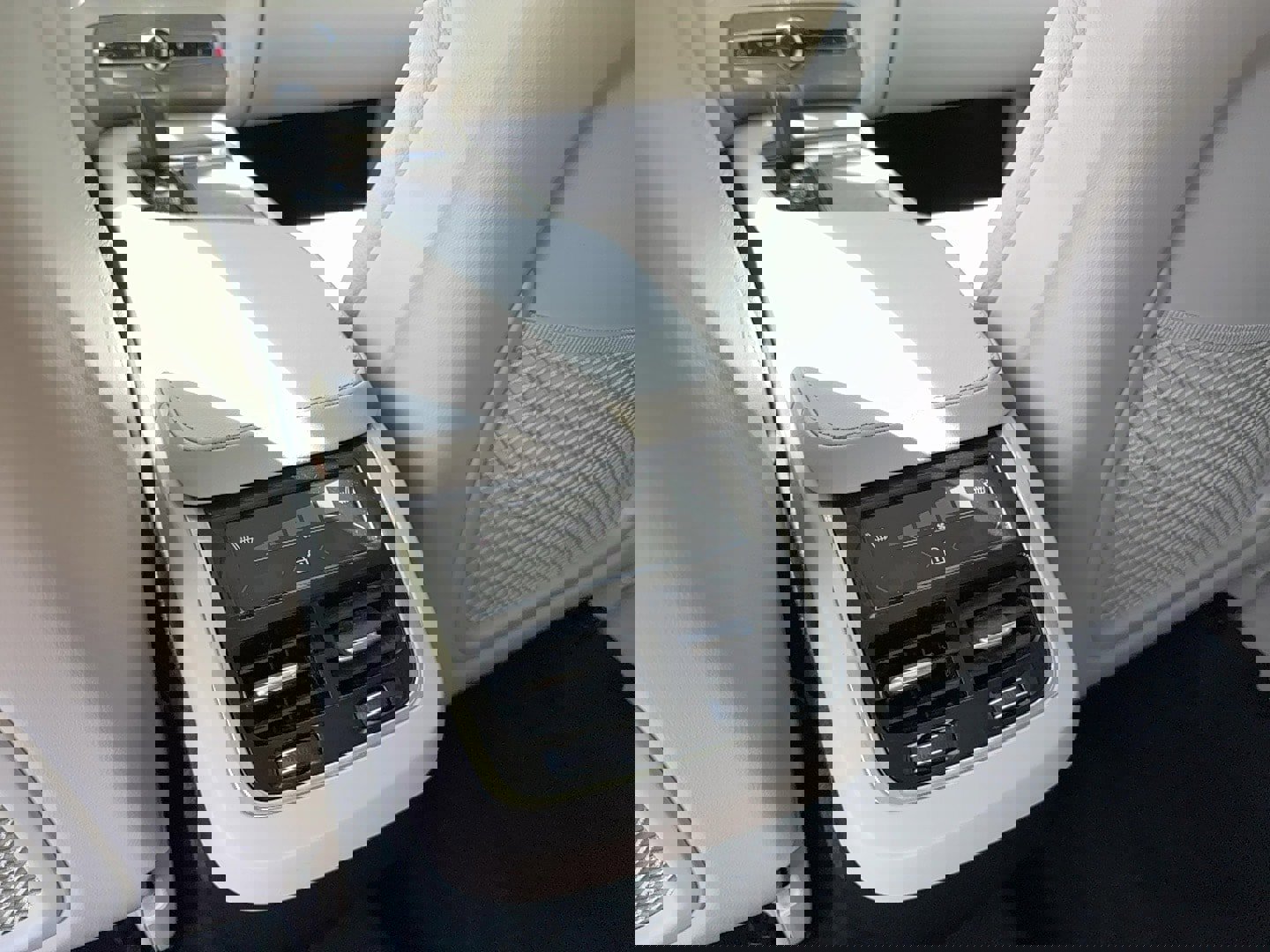 Certified 2023 Volvo XC90 B5 Plus w/ Protection Package image 13