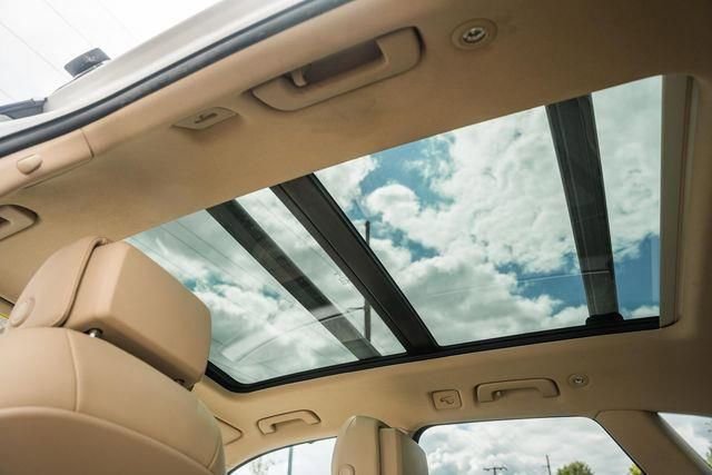 Used 2019 Audi Q5 2.0T Premium w/ Convenience Package image 2