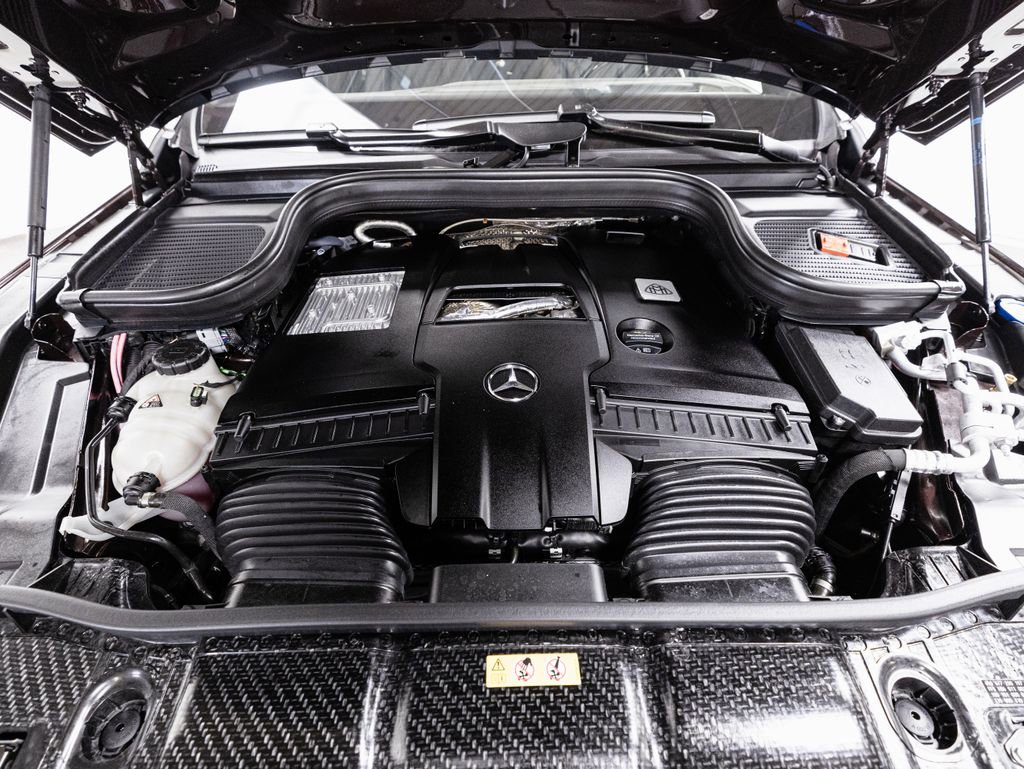 Certified 2024 Mercedes-Benz Maybach GLS 600 4MATIC image 37