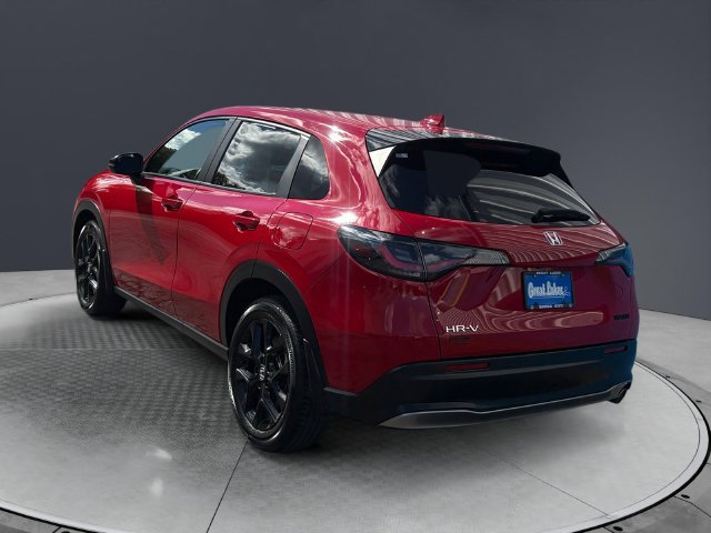 Certified 2025 Honda HR-V Sport image 3