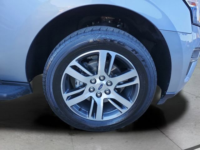 Used 2024 Ford Expedition Limited image 28