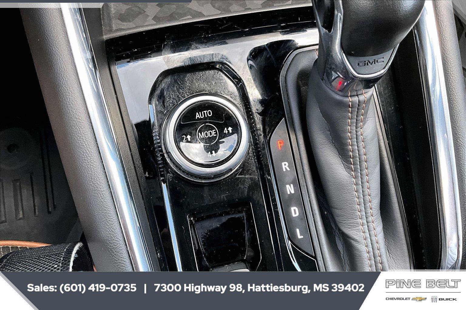 Used 2023 GMC Canyon AT4 w/ Technology Package AWD/4WD image 22
