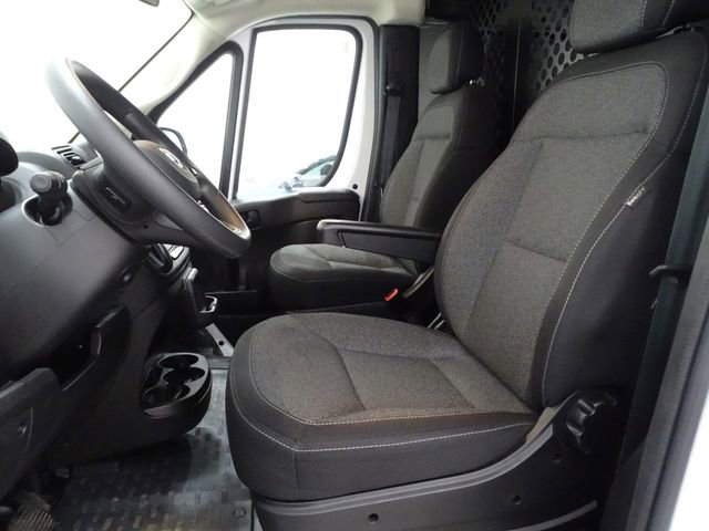 Used 2023 RAM ProMaster 2500 image 8