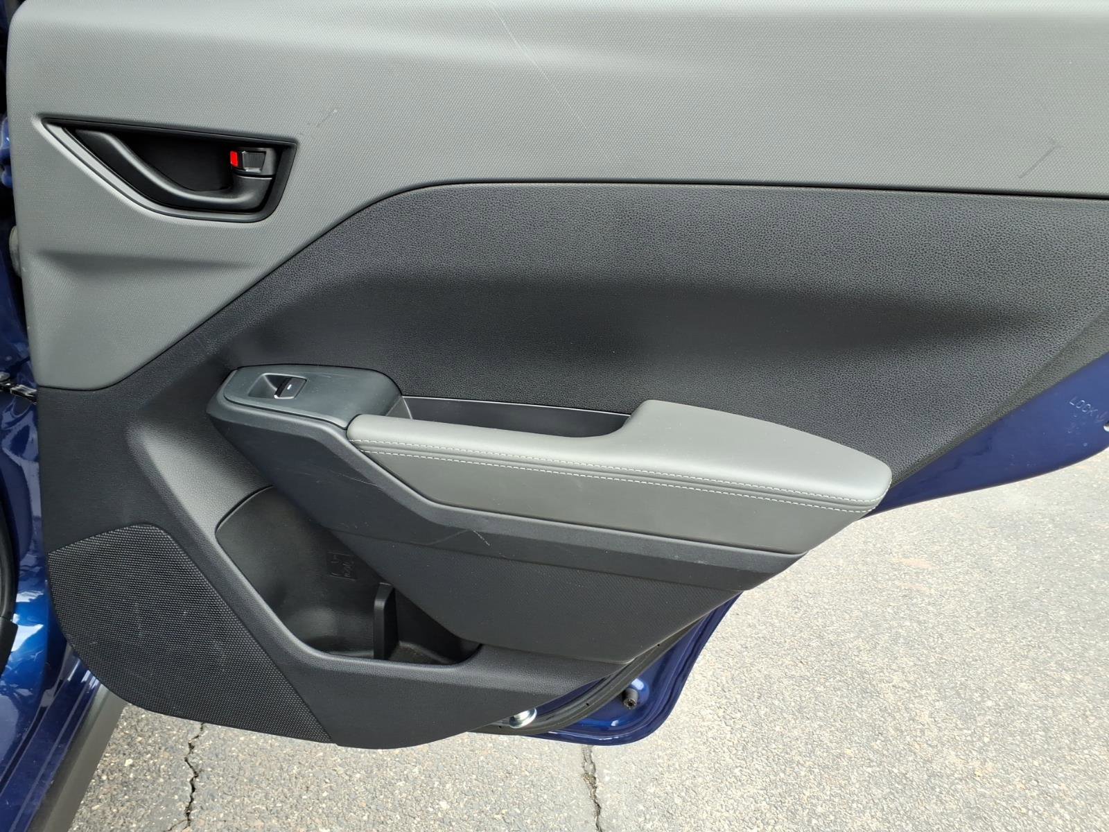 Certified 2024 Subaru Crosstrek 2.0i Premium image 11