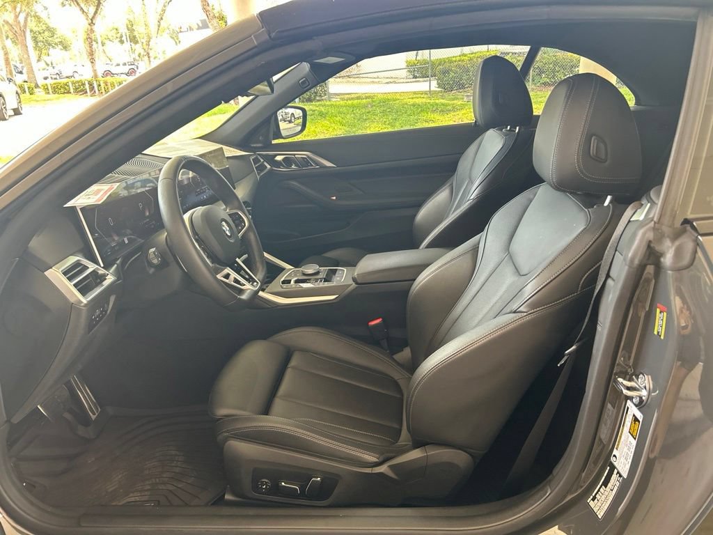 Used 2026 BMW 430i Convertible w/ M Sport Package RWD image 16