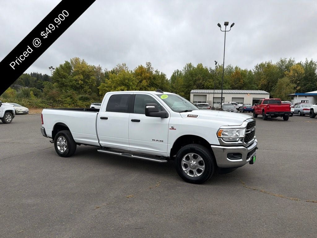 Used 2024 RAM 3500 Big Horn AWD/4WD image 4