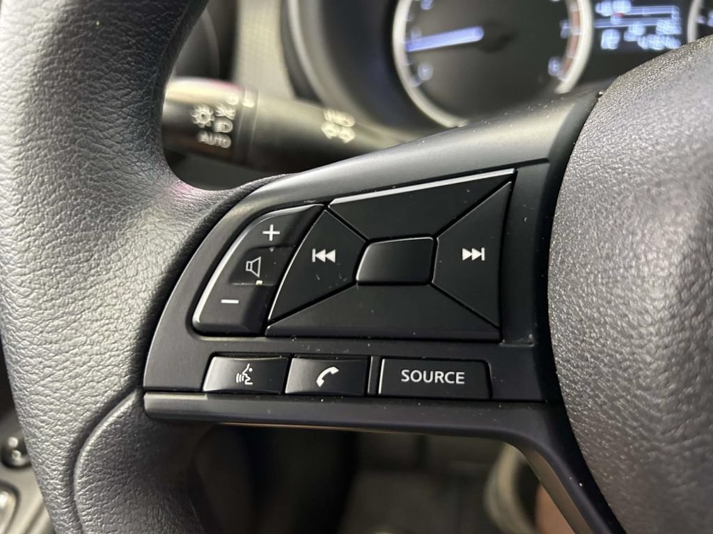 Used 2025 Nissan Kicks Play S FWD image 25