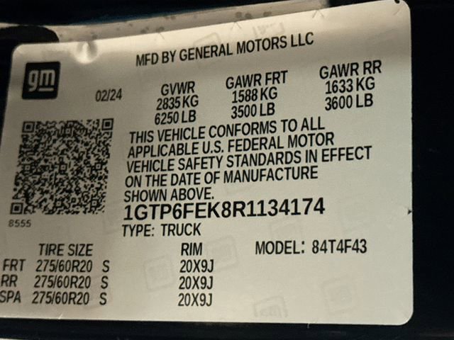 Used 2024 GMC Canyon Denali w/ LPO, Denali Black Edition image 32