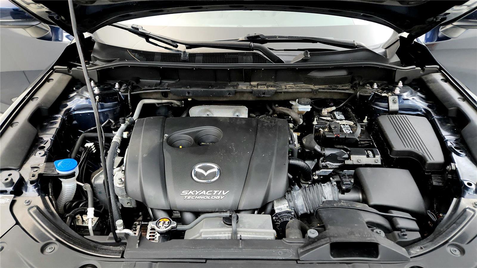 Used 2017 MAZDA CX-5 Touring image 27