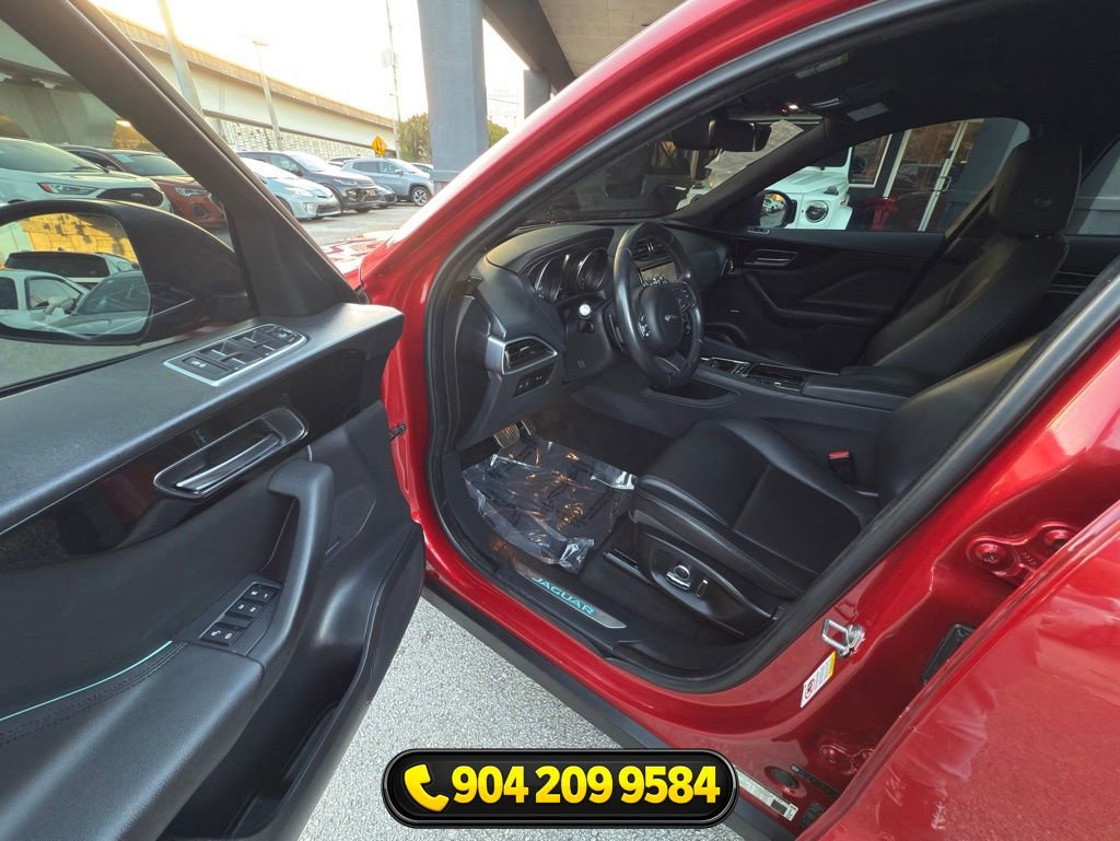 Used 2020 Jaguar F-PACE Premium image 19