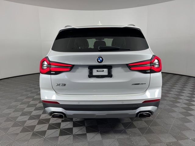 Used 2023 BMW X3 sDrive30i w/ Premium Package image 11