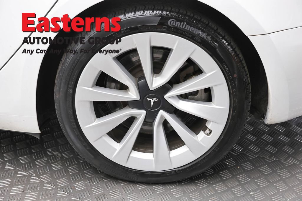 Used 2023 Tesla Model 3 Standard Range RWD image 8