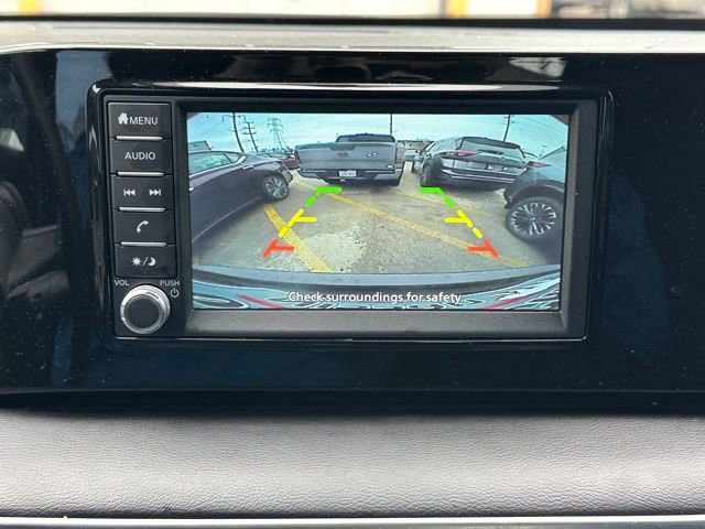 Used 2025 Nissan Kicks S image 10