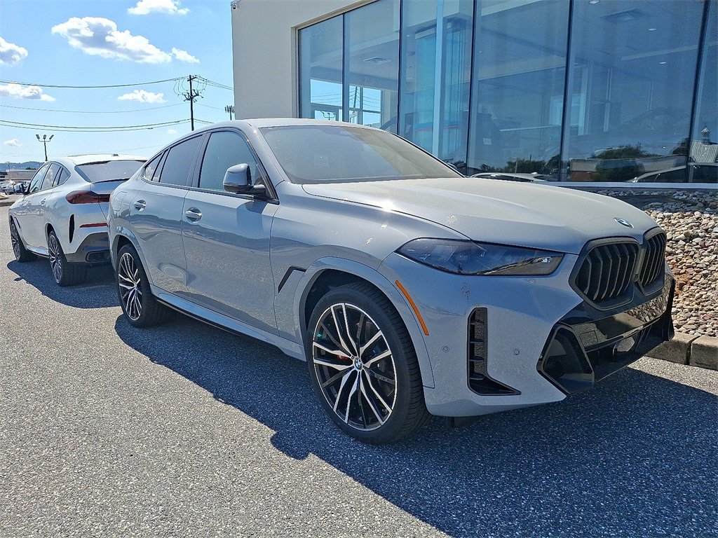 New 2026 BMW X6 xDrive40i w/ Executive Package image 1