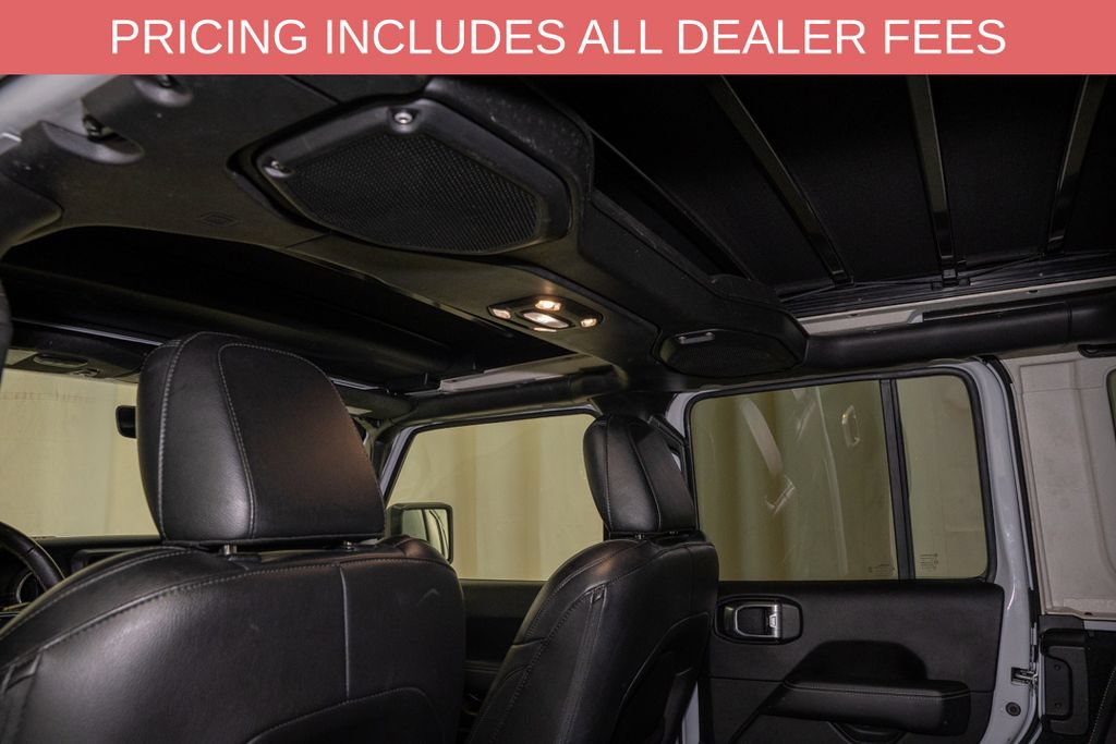 Used 2019 Jeep Wrangler Unlimited Sahara w/ Quick Order Package 24M Moab AWD/4WD image 8