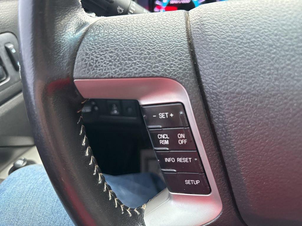 Used 2012 Ford Fusion SEL image 41
