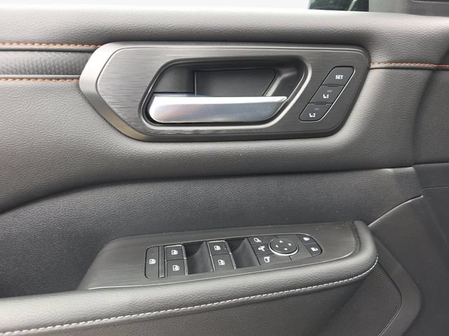 Used 2025 Nissan Armada PRO-4X AWD/4WD image 27