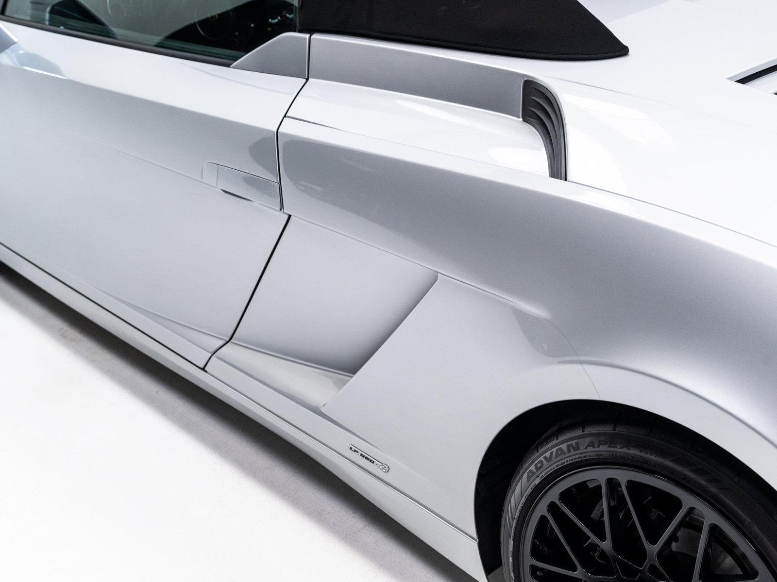 Used 2011 Lamborghini Gallardo LP 560-4 AWD/4WD image 81