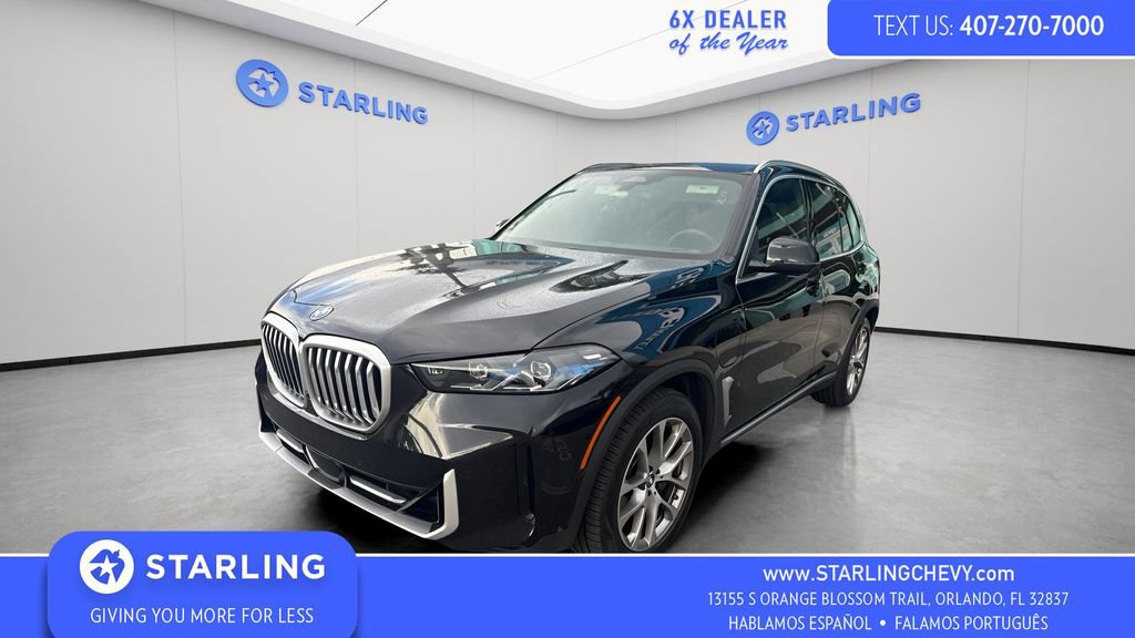 Used 2025 BMW X5 xDrive50e w/ Parking Assistance Package AWD/4WD image 1