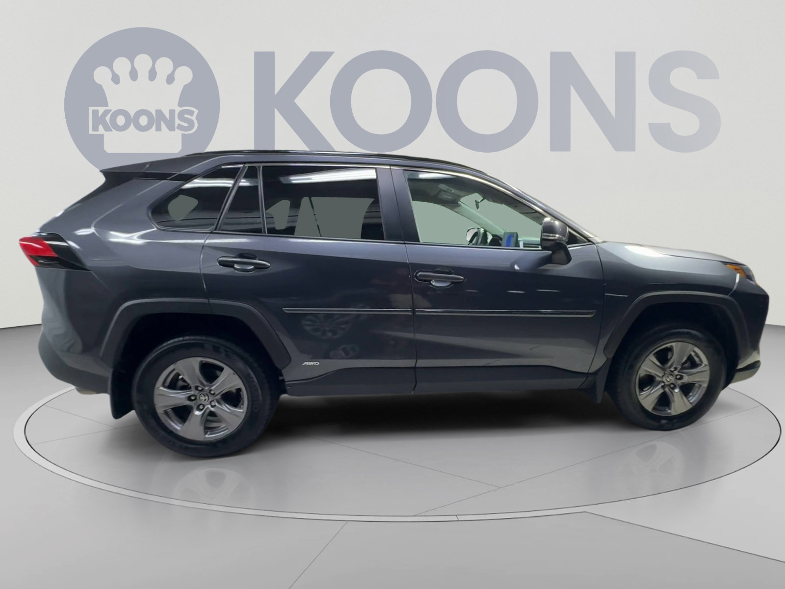 Used 2024 Toyota RAV4 LE AWD/4WD image 12
