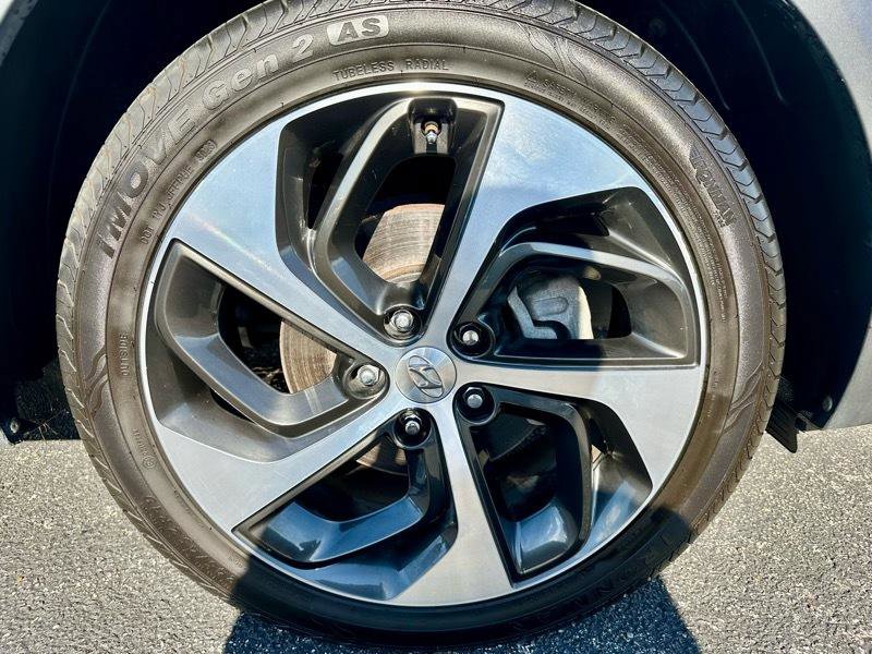 Used 2018 Hyundai Tucson Value AWD/4WD image 31