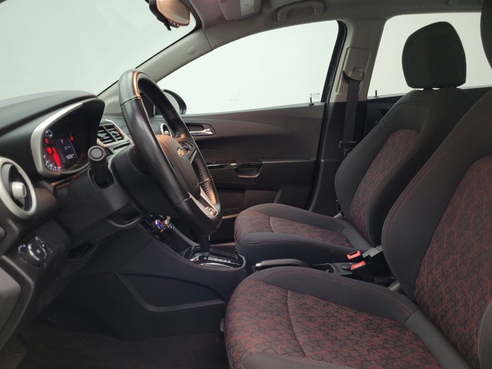 Used 2017 Chevrolet Sonic LT image 17