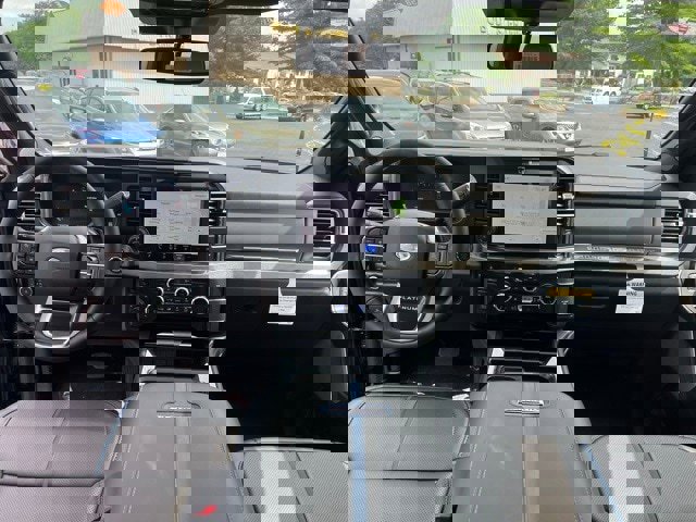 New 2025 Ford F250 Platinum image 2