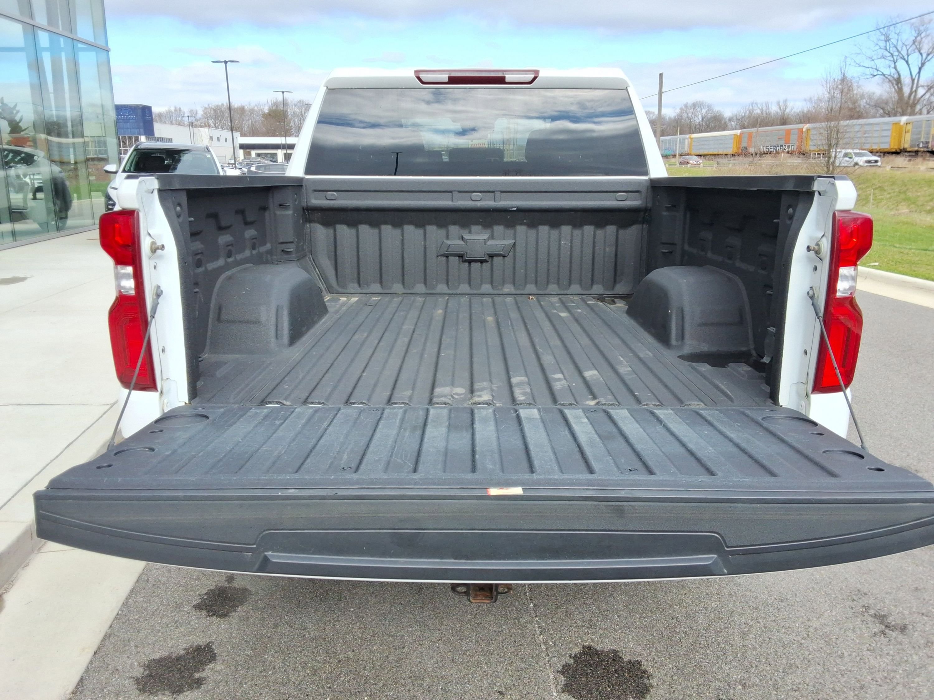 Used 2022 Chevrolet Silverado 1500 RST w/ Z71 Off-Road Package image 29