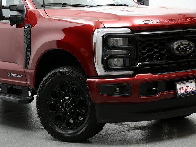 New 2026 Ford F250 XLT image 3