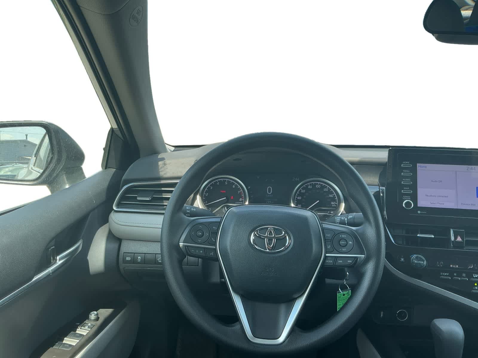 Used 2023 Toyota Camry LE AWD/4WD image 11