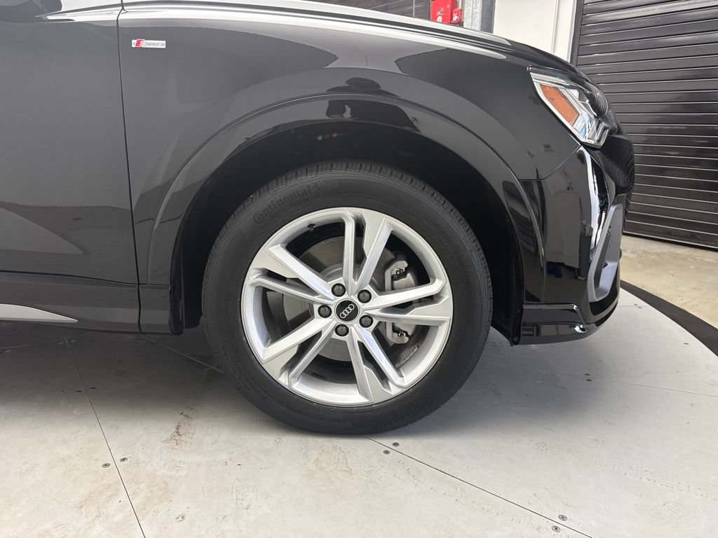 Used 2022 Audi Q3 2.0T Premium Plus AWD/4WD image 28