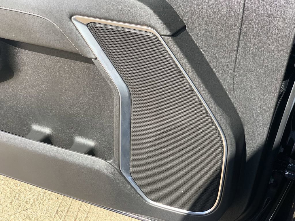 Certified 2025 GMC Sierra 1500 Elevation w/ LPO, Elevation Black Package image 23