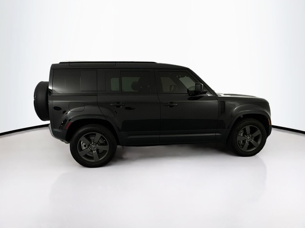 Certified 2025 Land Rover Defender 110 S AWD/4WD image 4