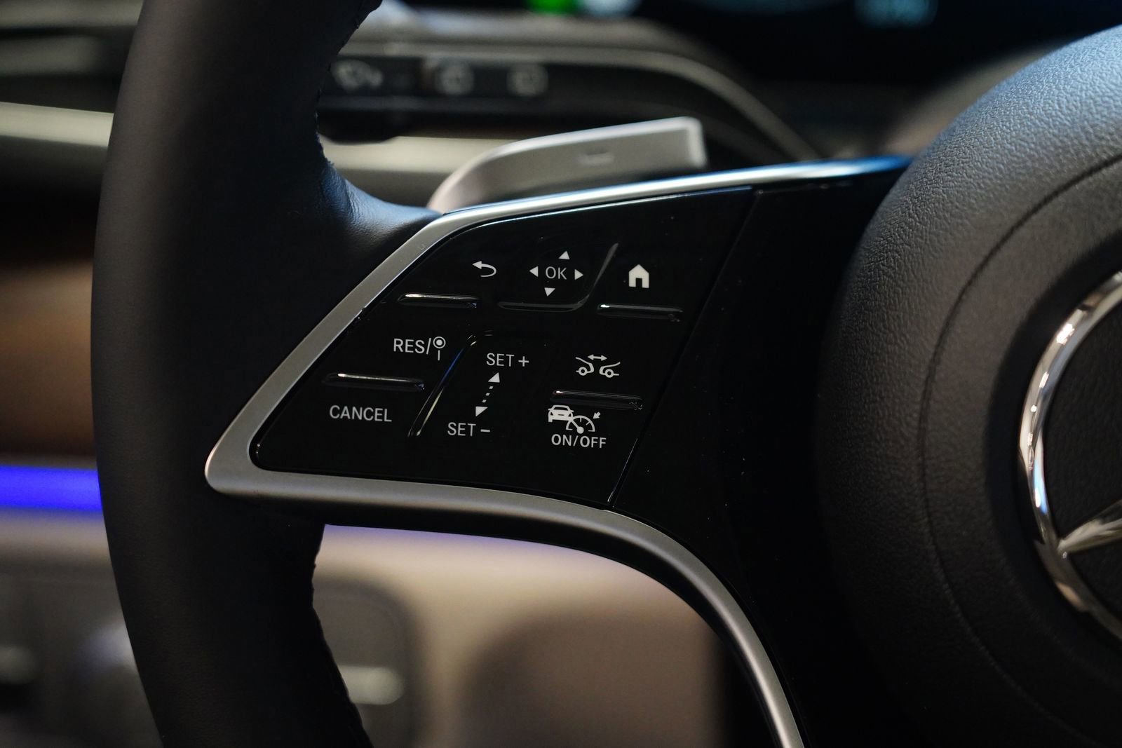 New 2026 Mercedes-Benz GLS 450 4MATIC image 20