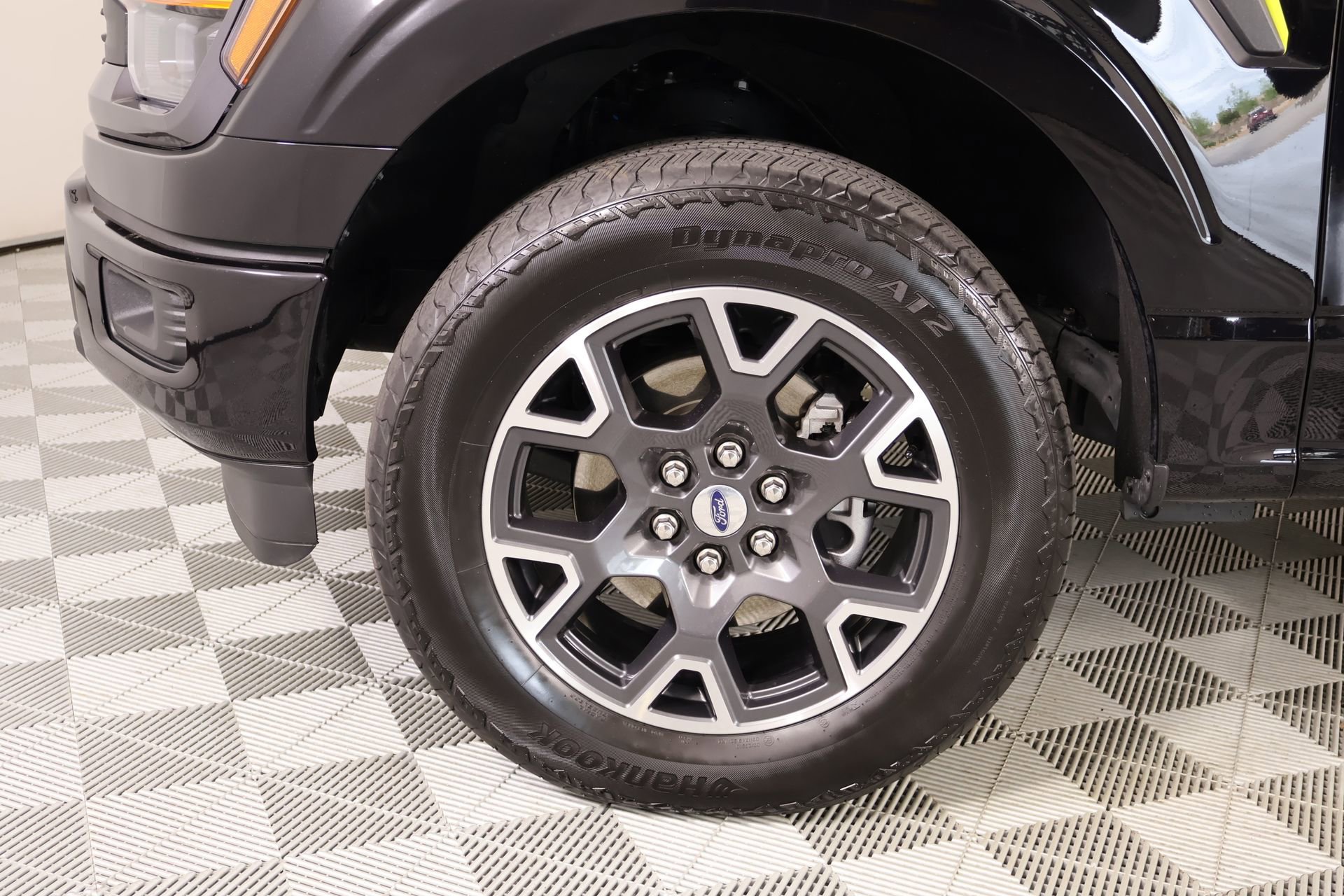 Used 2025 Ford F150 STX w/ Equipment Group 200A AWD/4WD image 16