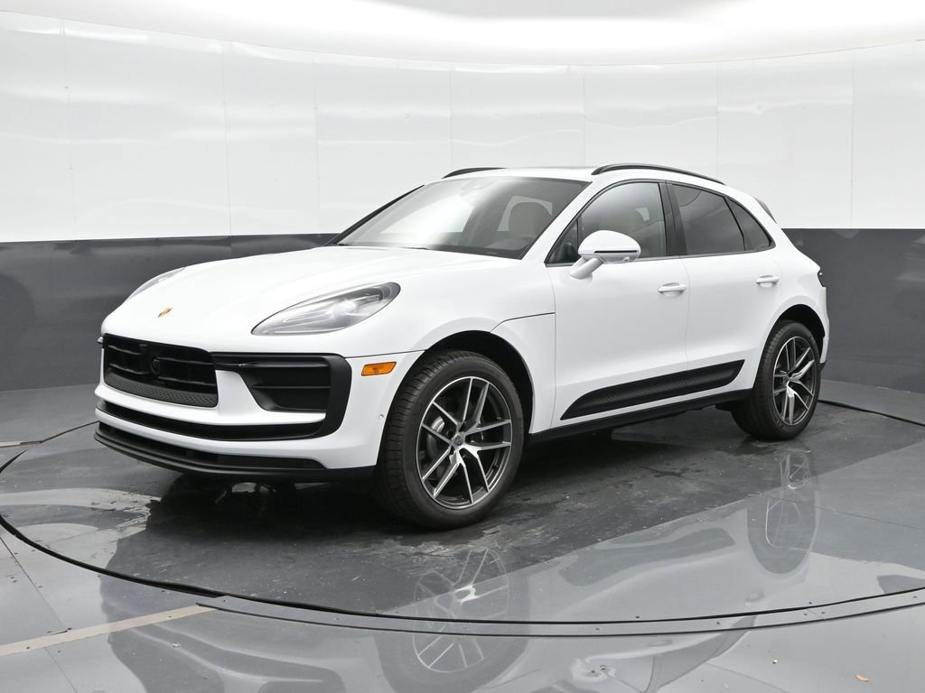 New 2026 Porsche Macan image 1