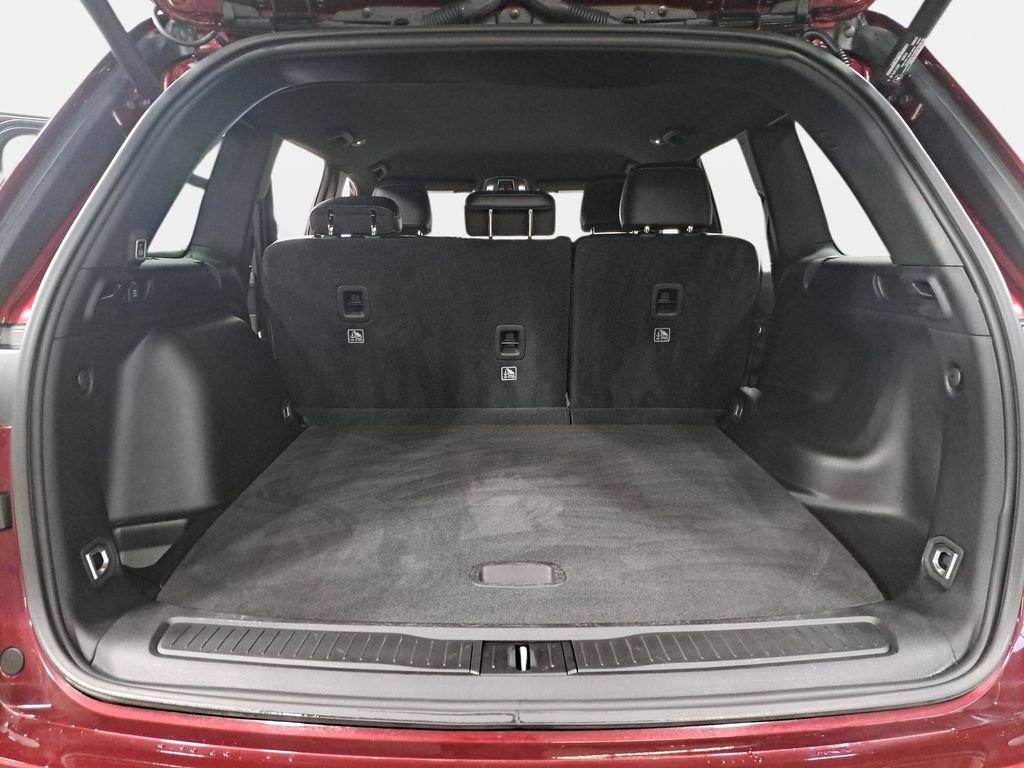 Used 2023 Jeep Grand Cherokee Altitude image 12