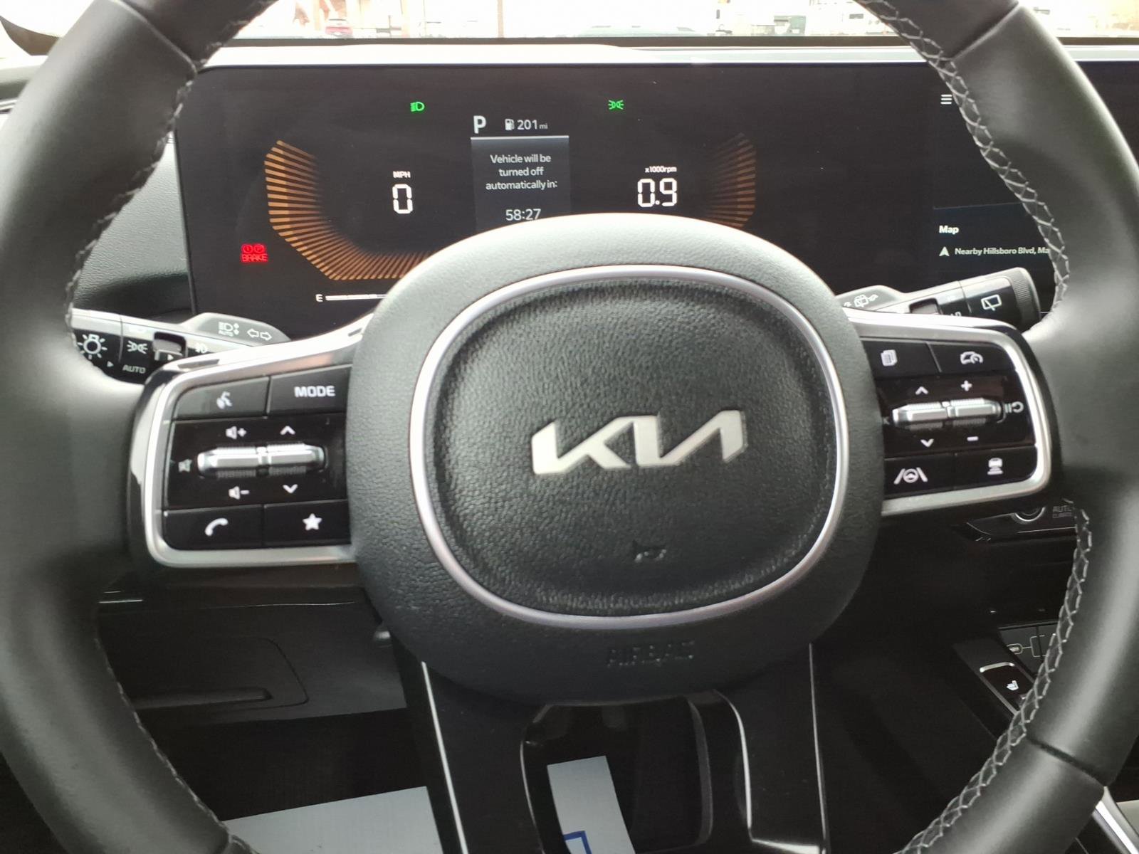 Used 2025 Kia Sorento EX image 18