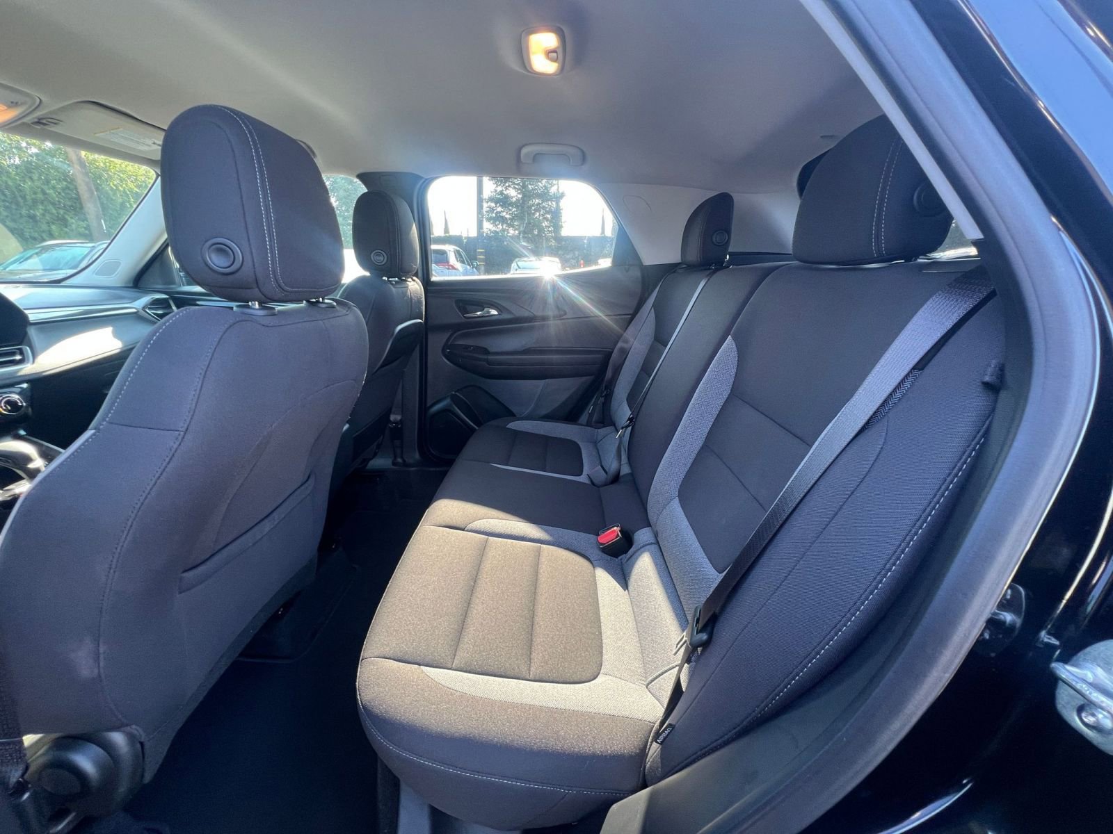Used 2025 Chevrolet TrailBlazer LT image 25