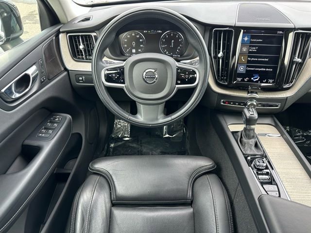 Used 2021 Volvo XC60 T5 Inscription image 12
