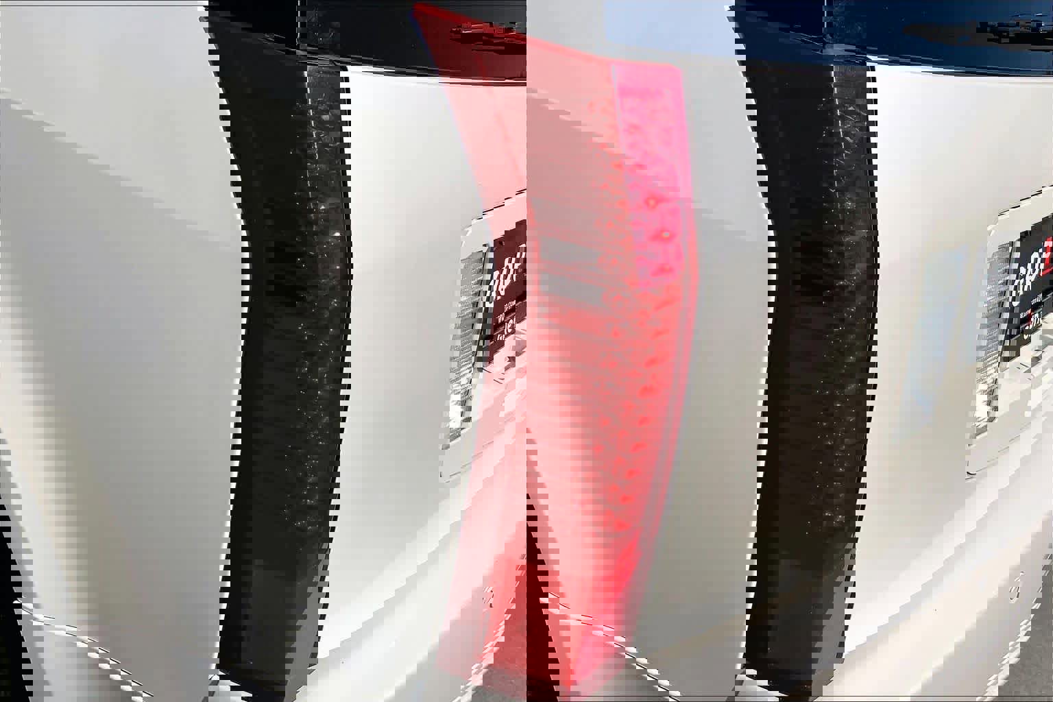 Used 2008 Cadillac SRX AWD w/ Theater Package image 25