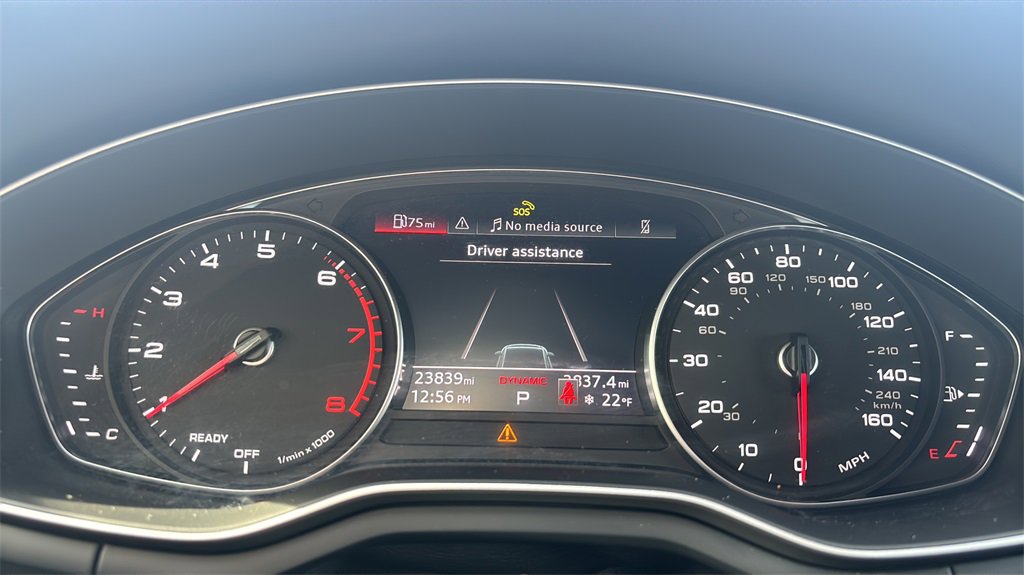 Used 2023 Audi A4 2.0T Premium w/ Convenience Package image 18