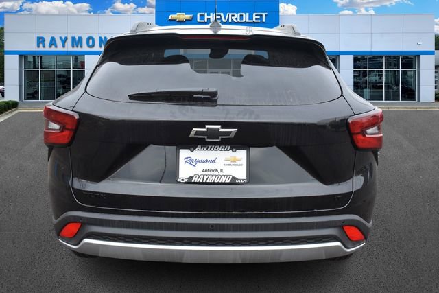New 2026 Chevrolet Trax LT w/ Driver Confidence Package image 5