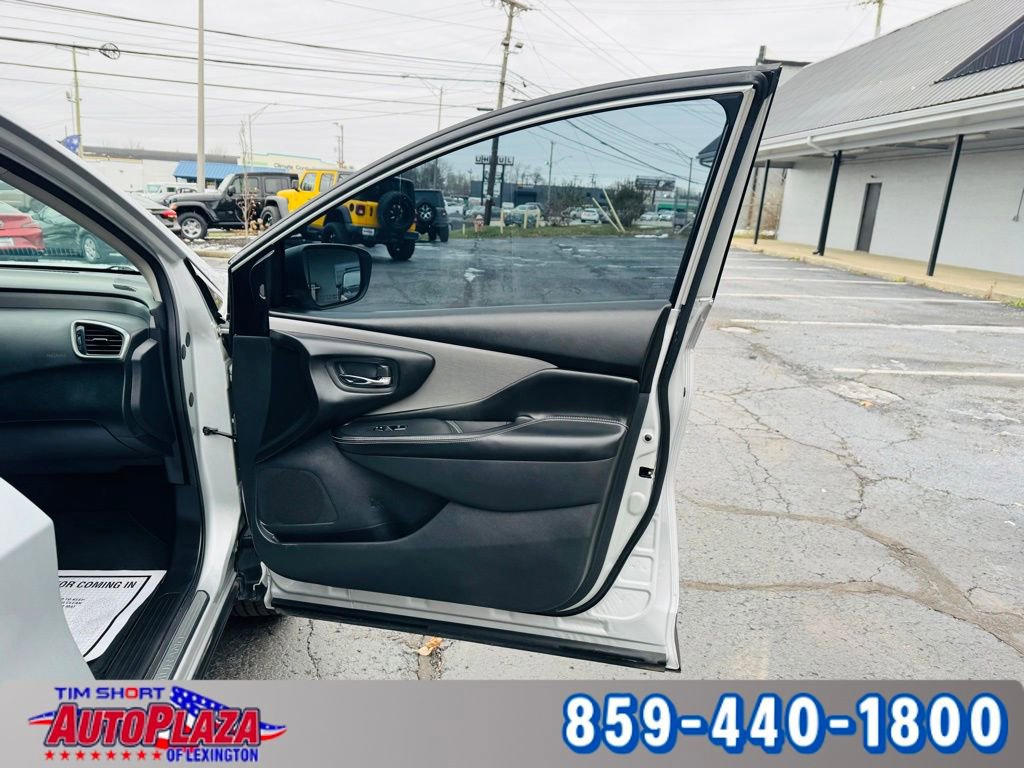 Used 2023 Nissan Murano S image 56