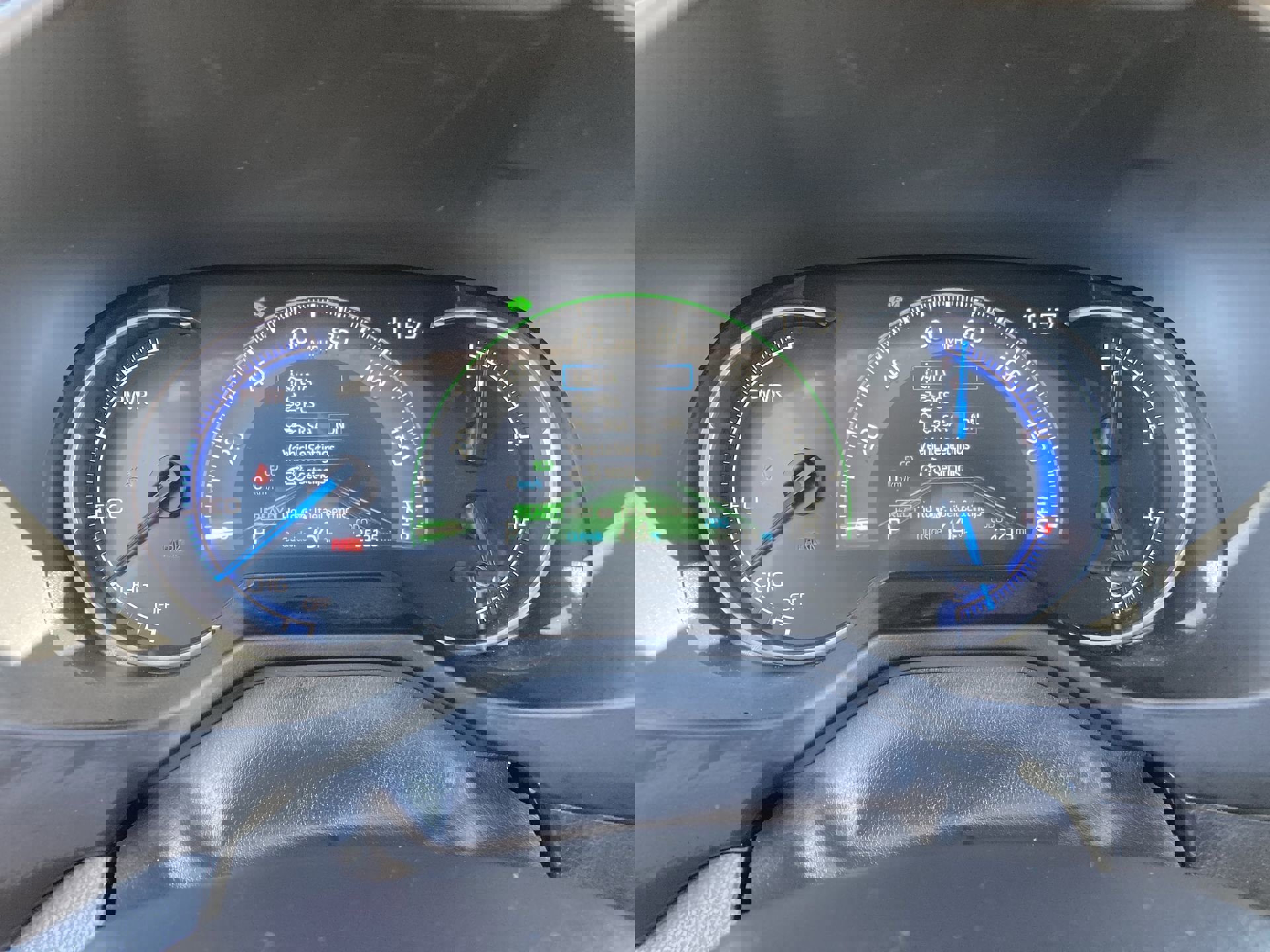 Certified 2025 Toyota RAV4 LE image 10