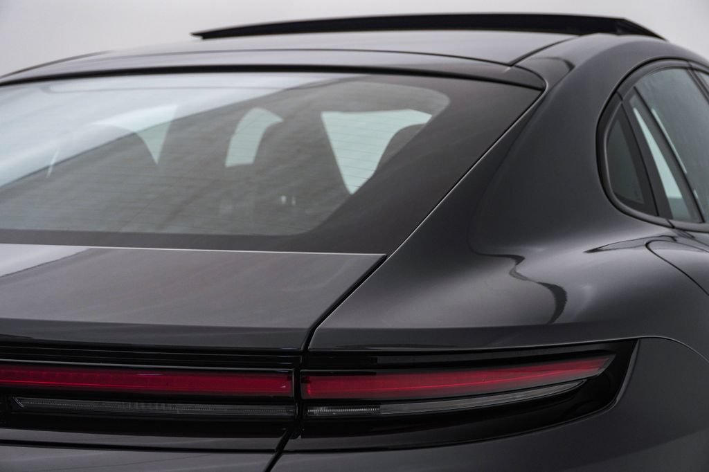 New 2026 Porsche Panamera 4 AWD/4WD image 12