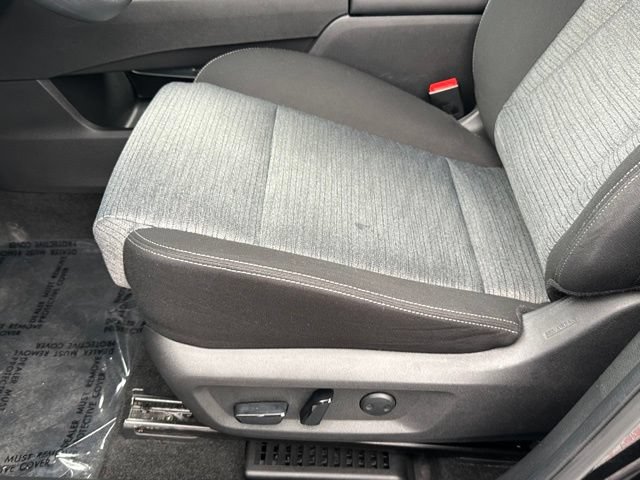 Used 2023 Nissan Rogue SV AWD/4WD image 25