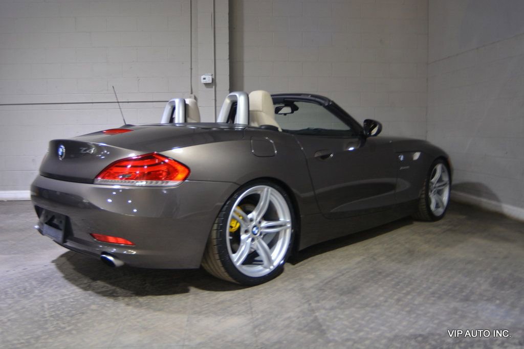 Used 2010 BMW Z4 sDrive35i image 28