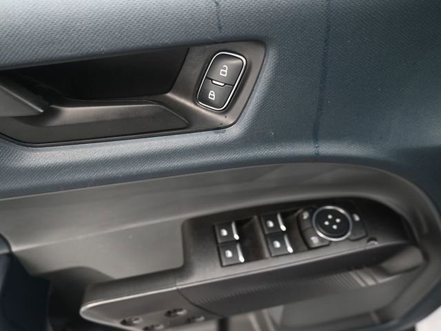 Used 2023 Ford Maverick XLT w/ Black Appearance Package image 16