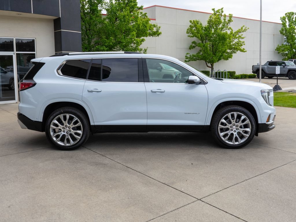 New 2026 GMC Acadia Denali w/ Super Cruise Package AWD/4WD image 8